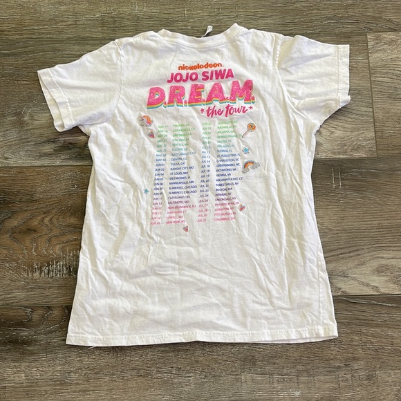 Jojo Siwa DREAM the tour t-shirt Size M - Picture 2 of 2